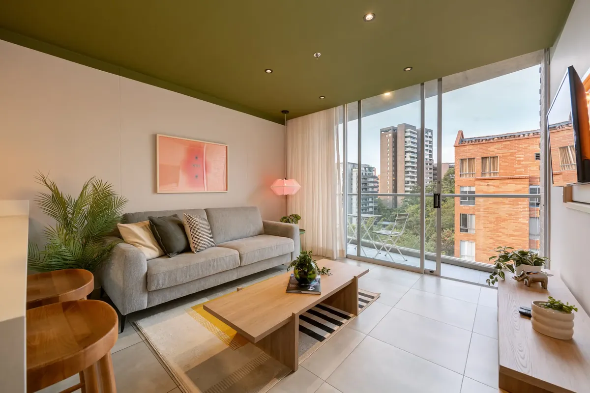 Premium furnished apartment living room with city views at Soul Lifestyle Apartments, Medellín